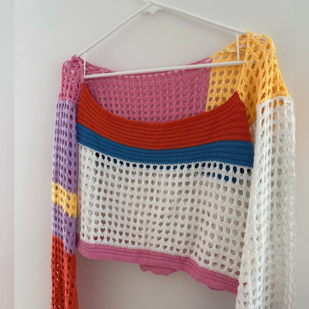 Y2K Colorblock Knit Cropped Sweater - Picture 3 of 6